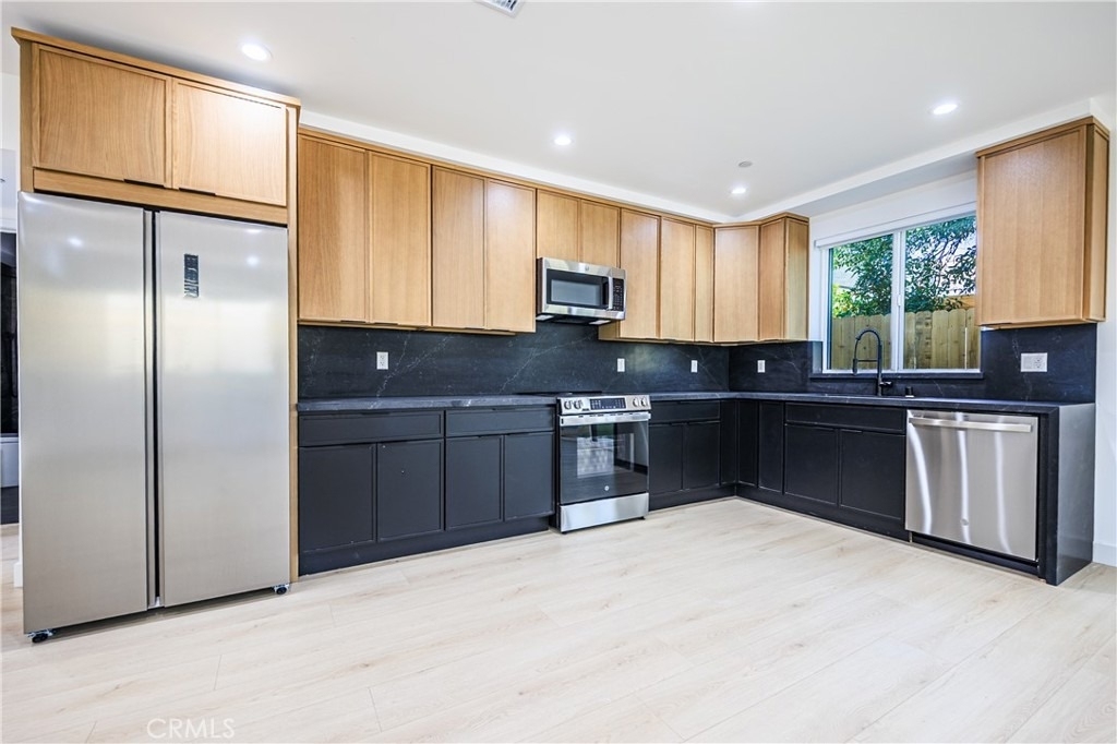 1021 S. Citrus Avenue - Photo 20