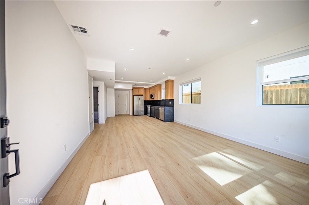 1021 S. Citrus Avenue - Photo 9