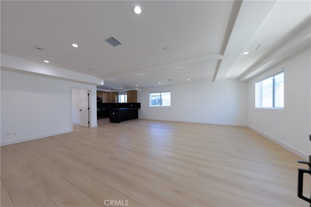 1021 S. Citrus Avenue - Photo 9