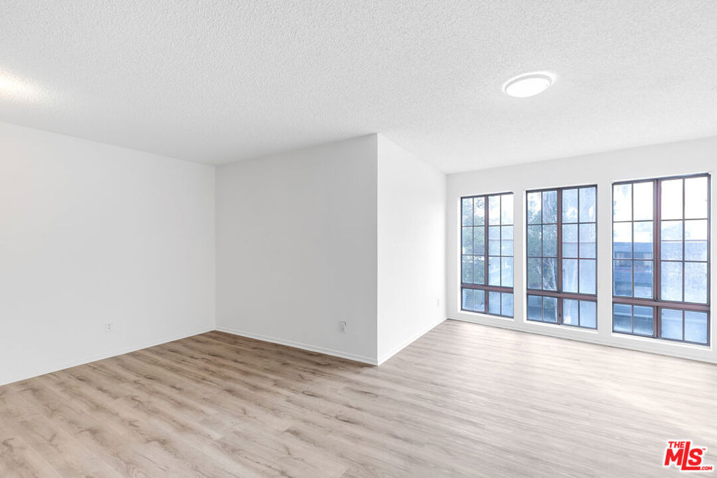 3600 Bagley Avenue - Photo 0