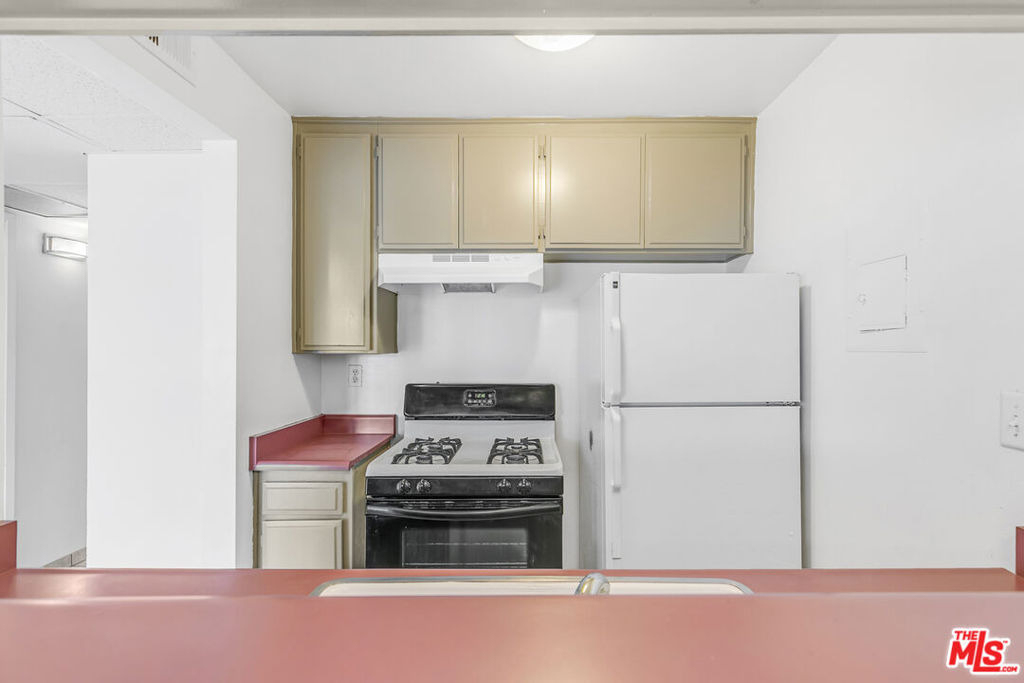 3600 Bagley Avenue - Photo 5