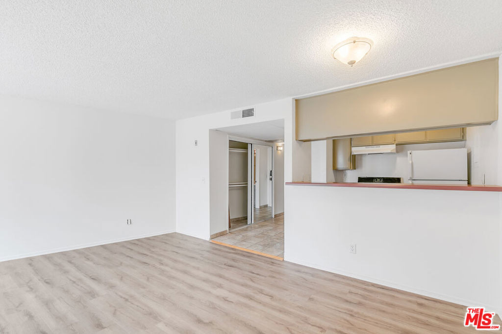 3600 Bagley Avenue - Photo 4