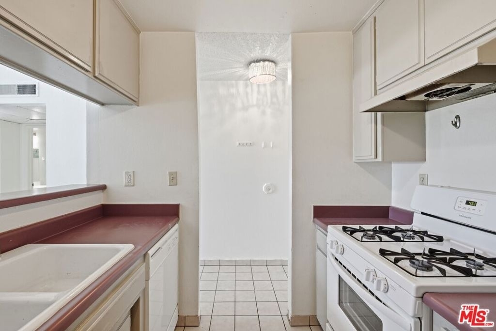 3600 Bagley Avenue - Photo 8