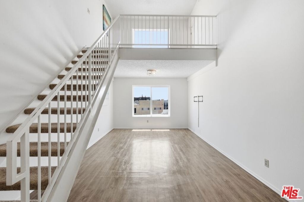 3600 Bagley Avenue - Photo 2