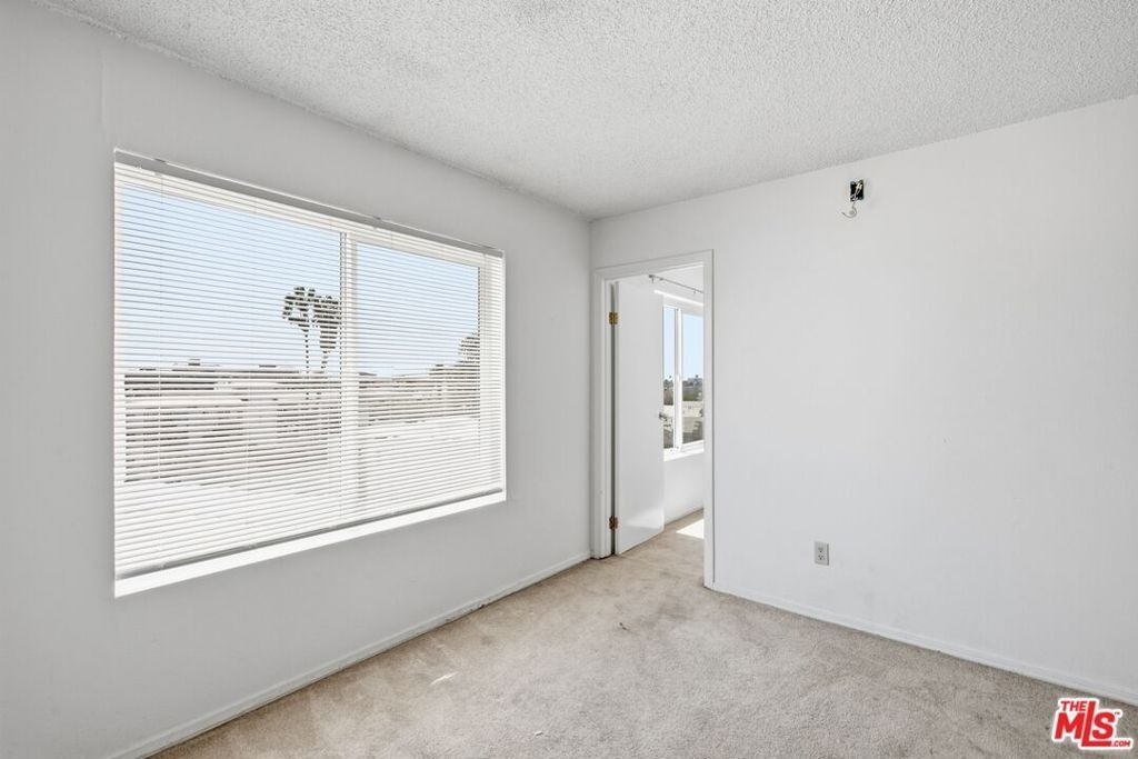 3600 Bagley Avenue - Photo 11