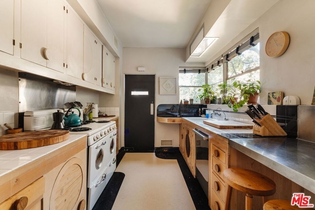 1530 N Easterly Terrace - Photo 8