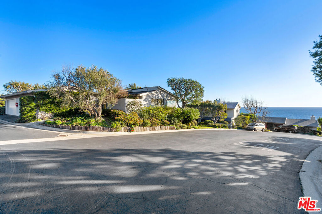 6801 Seawatch Lane - Photo 26