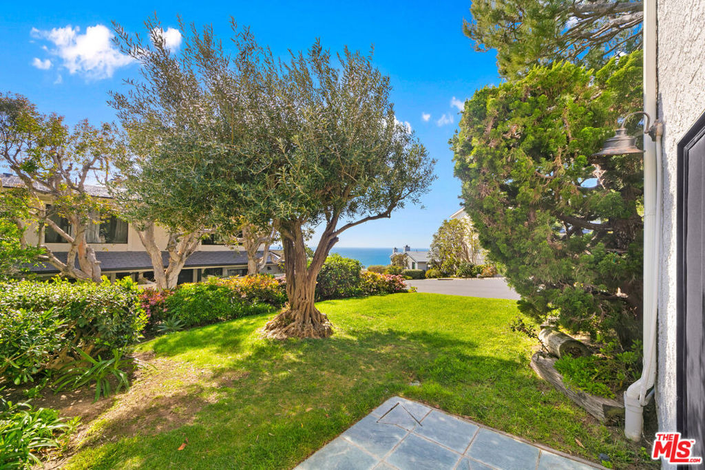 6801 Seawatch Lane - Photo 22