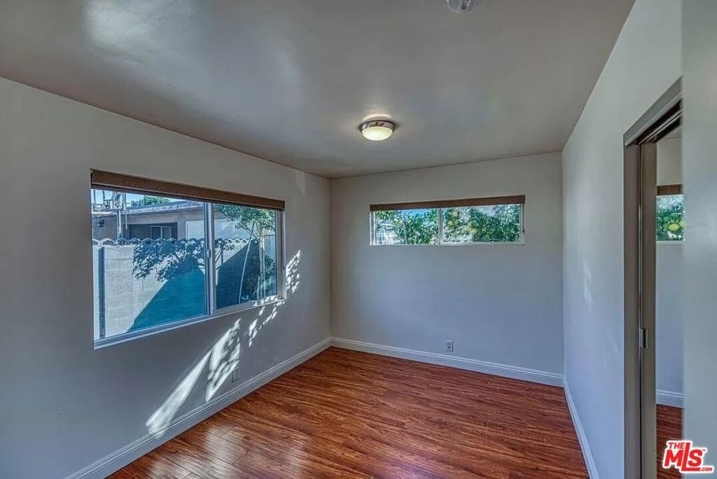 1588 1/2 W 36th Street - Photo 10