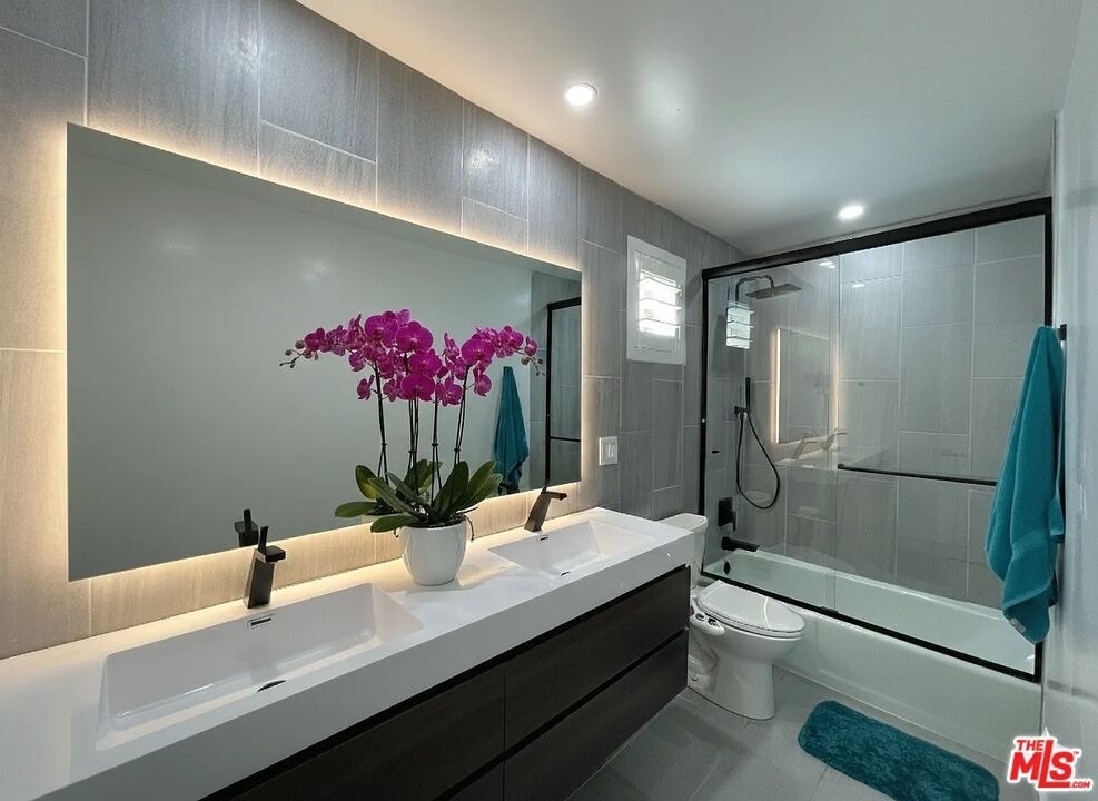 7842 W 79th Street - Photo 15