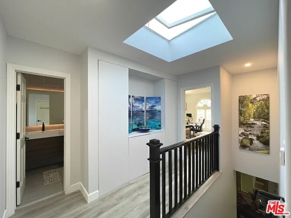 7842 W 79th Street - Photo 13