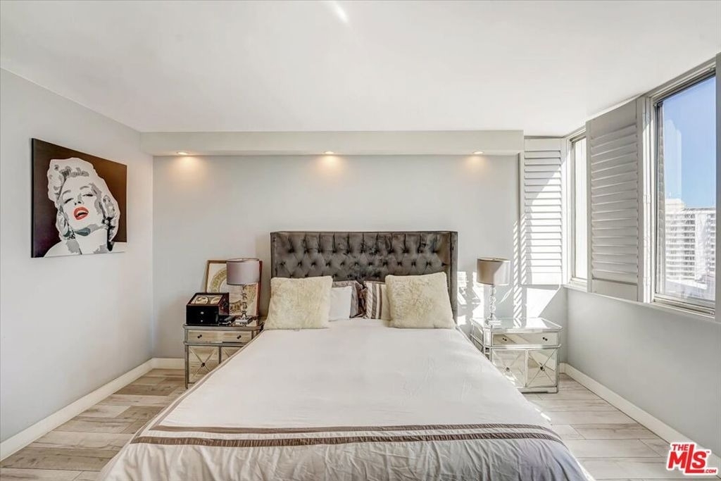 10433 Wilshire Boulevard - Photo 10