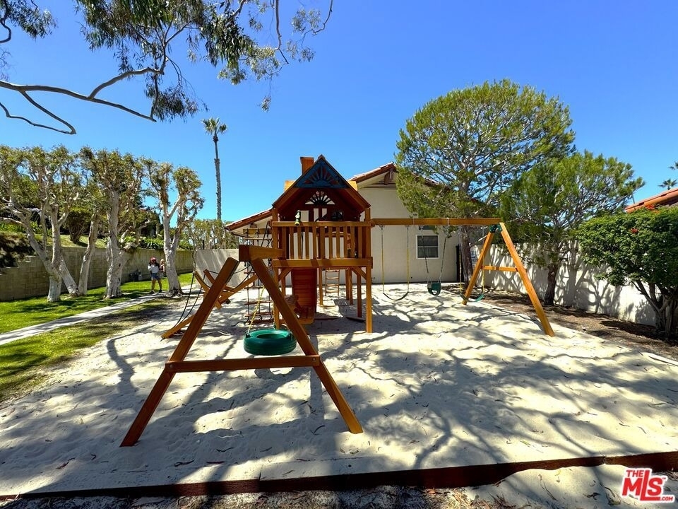 29500 Heathercliff Road - Photo 28