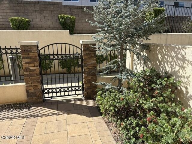 1204 Vista Heights Court - Photo 1