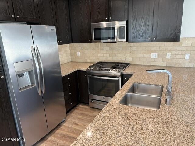 1204 Vista Heights Court - Photo 6