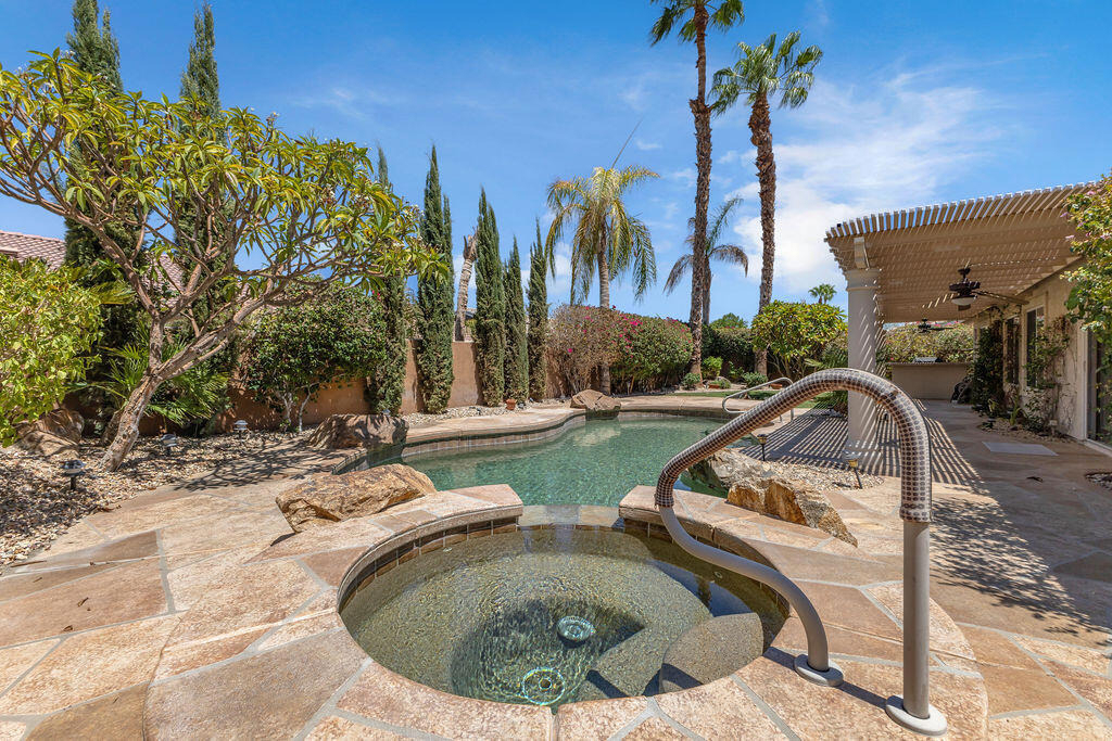 79886 Dandelion Drive - Photo 1