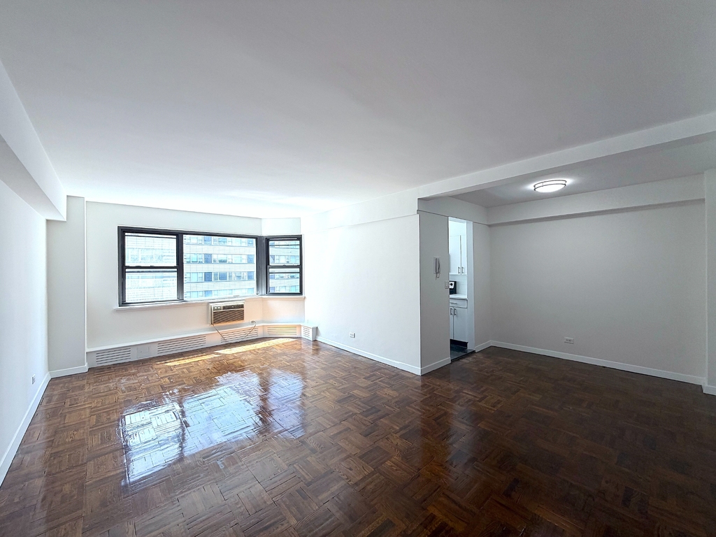 East 69th Street - Photo 0