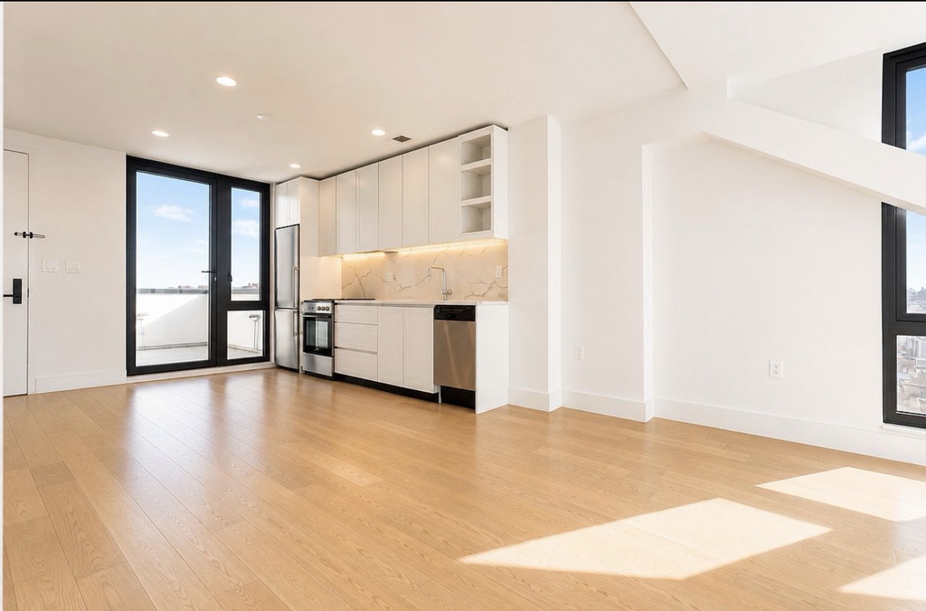 4th Avenue - Photo 2
