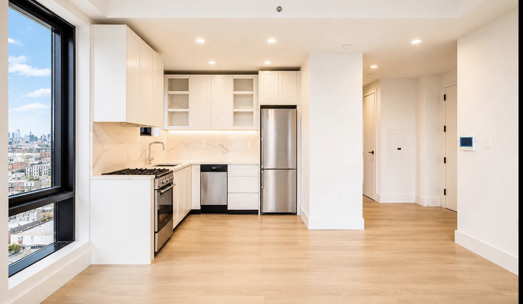 4th Avenue - Photo 1