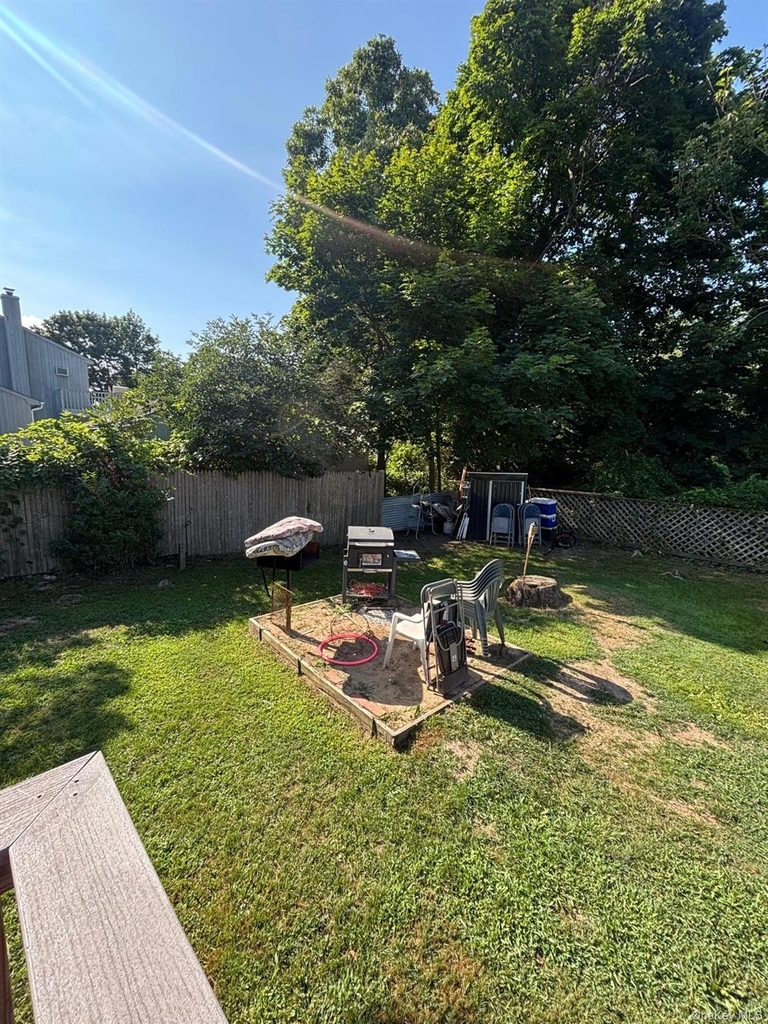16 Bellport Street - Photo 10