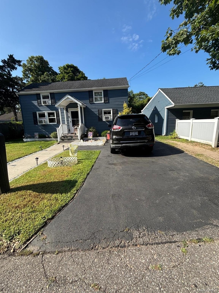 16 Bellport Street - Photo 12