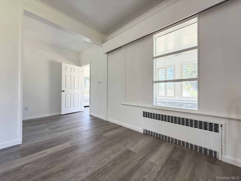 615 Smith Street - Photo 2
