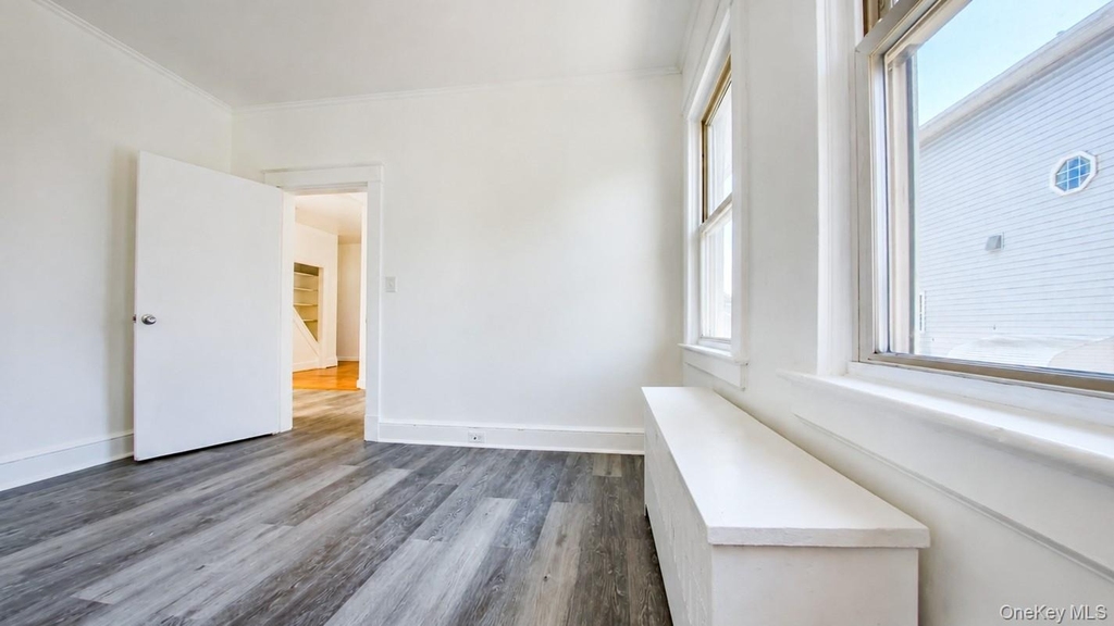 615 Smith Street - Photo 11