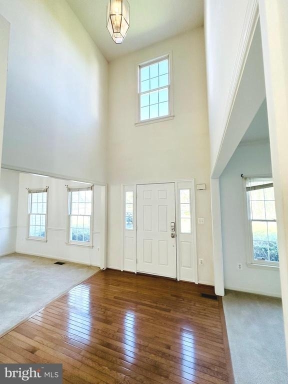 19 Sunrise Valley Court - Photo 2