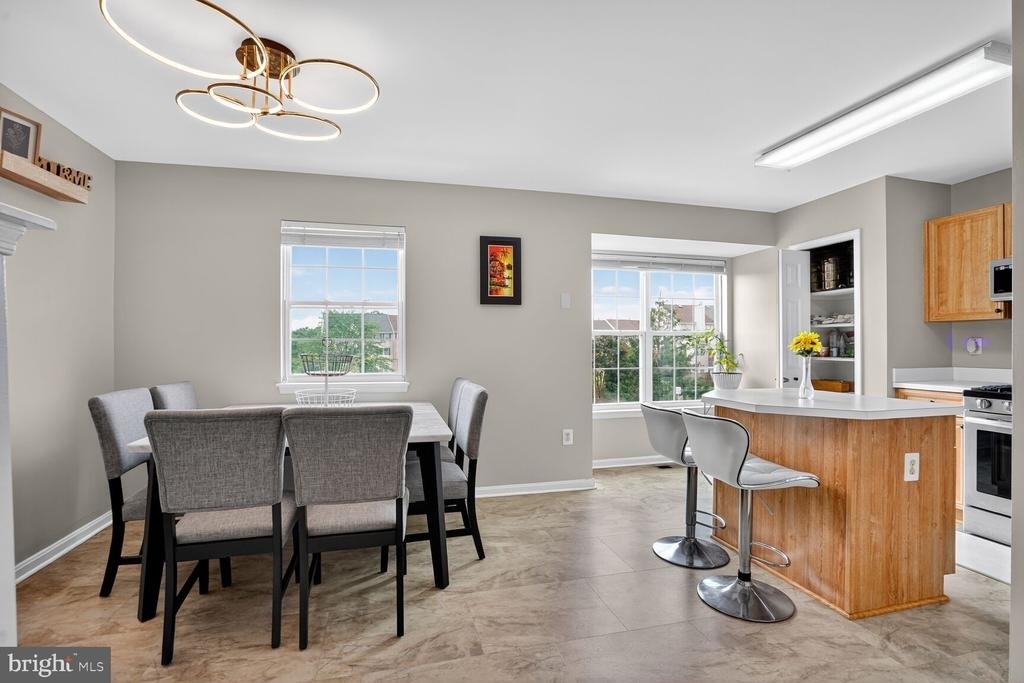 11082 Clovertree Court - Photo 10