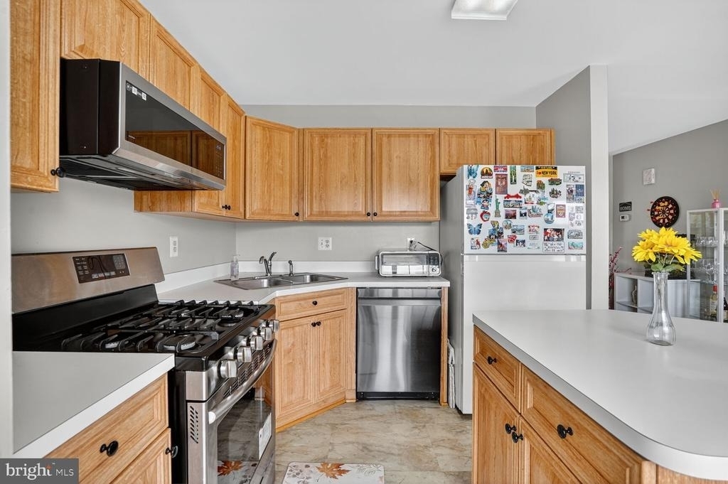 11082 Clovertree Court - Photo 12