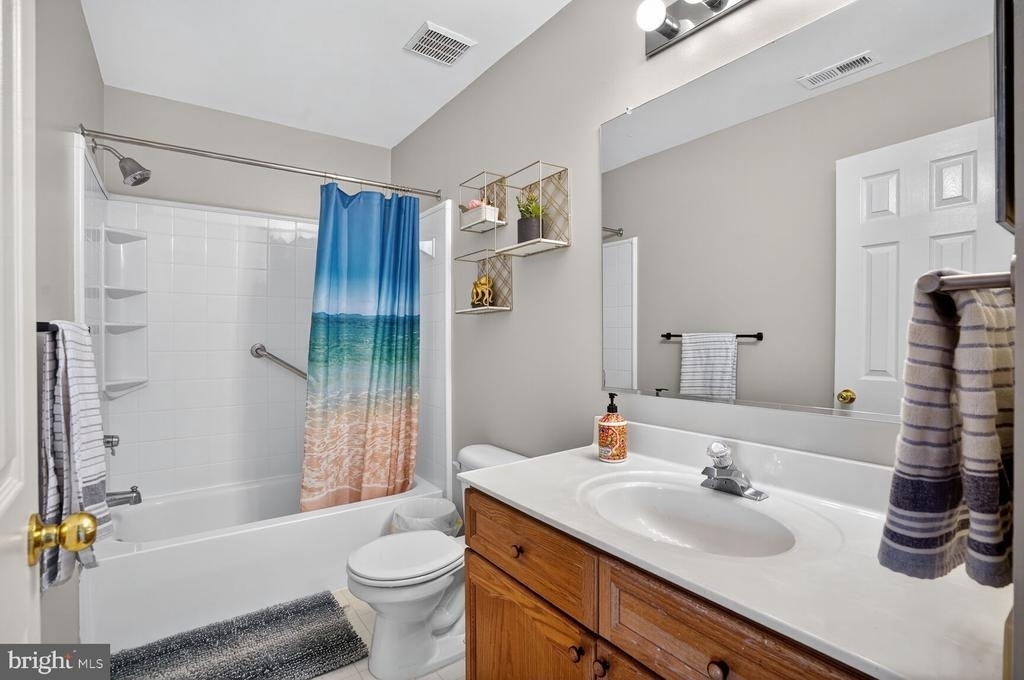 11082 Clovertree Court - Photo 17
