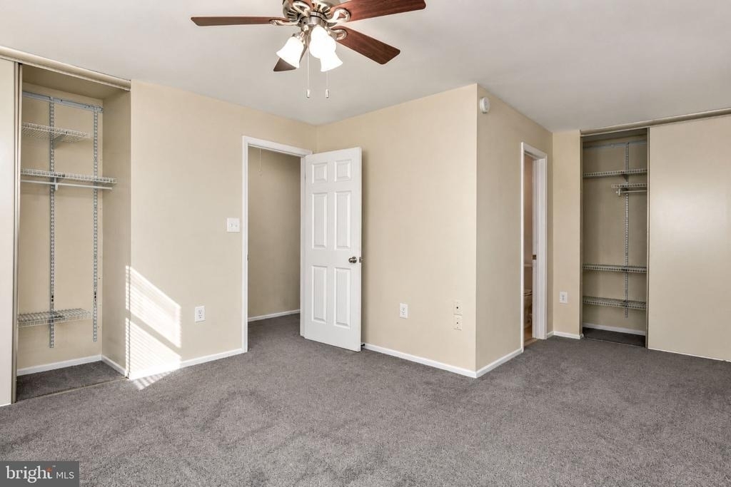 3176 Vanderbilt Court - Photo 7