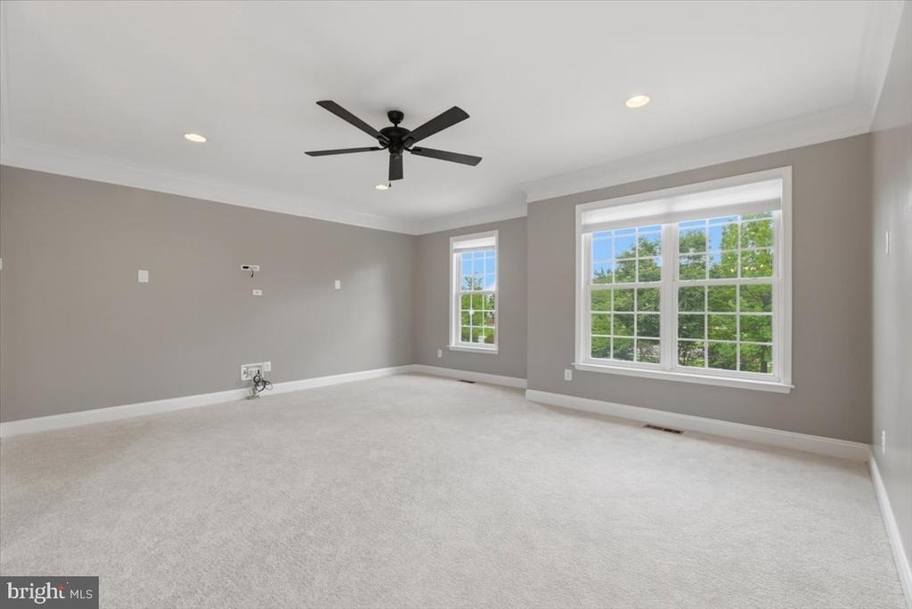 8928 Brewer Creek Place - Photo 16