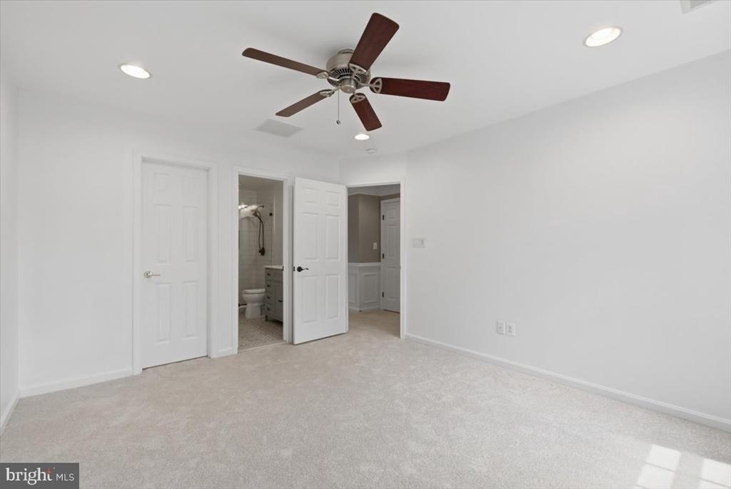 8928 Brewer Creek Place - Photo 23