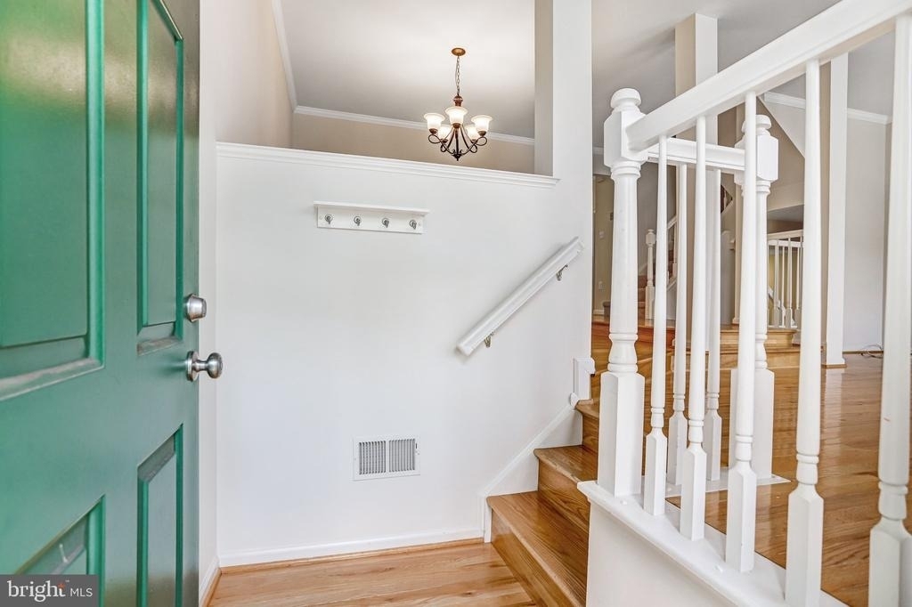 20913 Sandstone Square - Photo 1