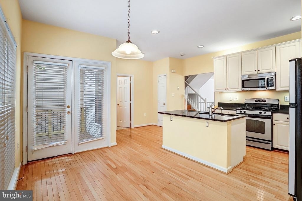 20913 Sandstone Square - Photo 19