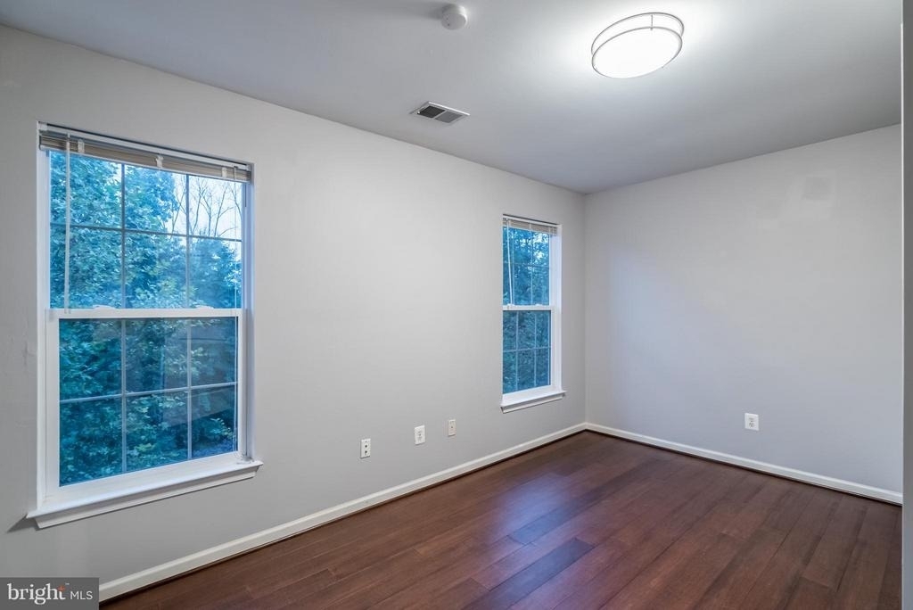 43619 Dunhill Cup Square - Photo 16