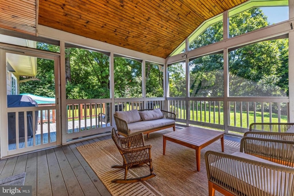723 Forest Ridge Drive - Photo 20