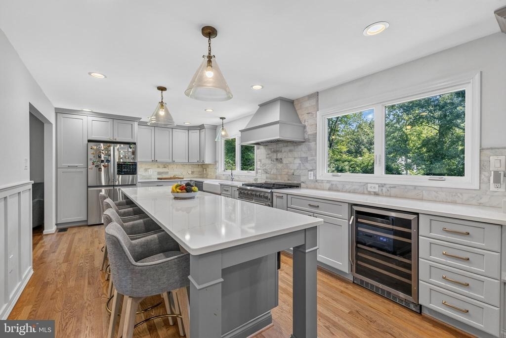 723 Forest Ridge Drive - Photo 9