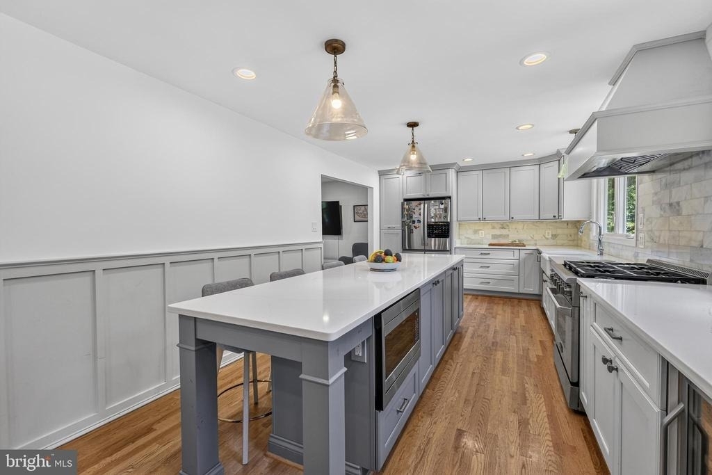 723 Forest Ridge Drive - Photo 11