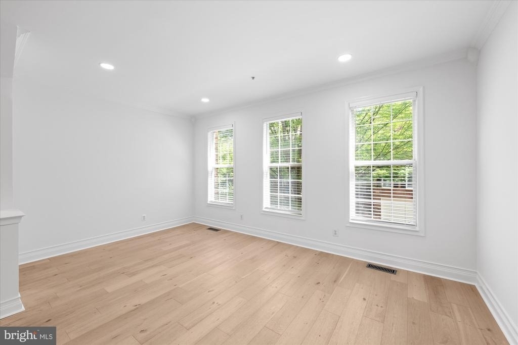 329 Helmuth Lane - Photo 10
