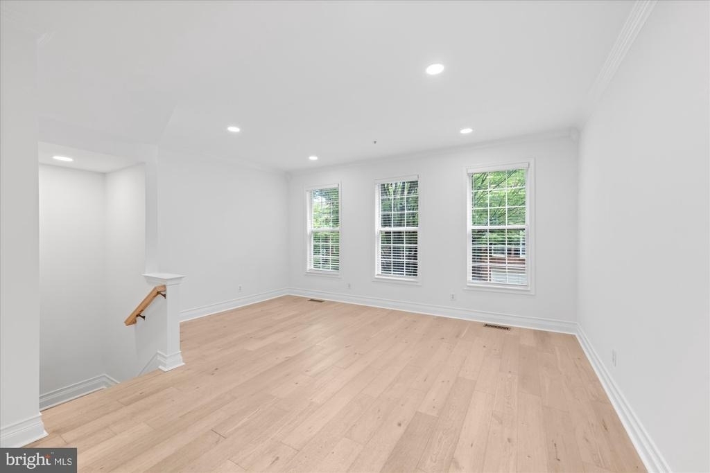 329 Helmuth Lane - Photo 8