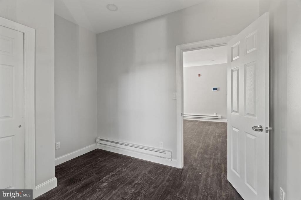 5237 Chester Avenue - Photo 21