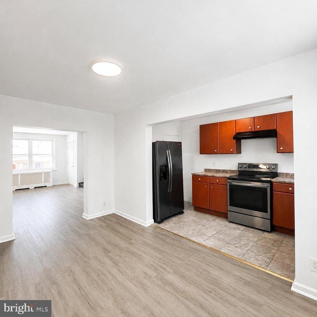 1419 Lardner Street - Photo 0