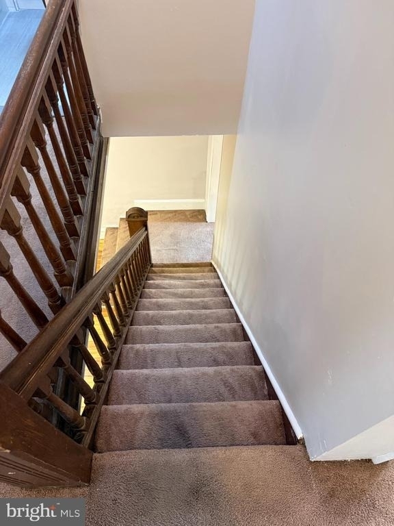5536 Ridge Avenue - Photo 9