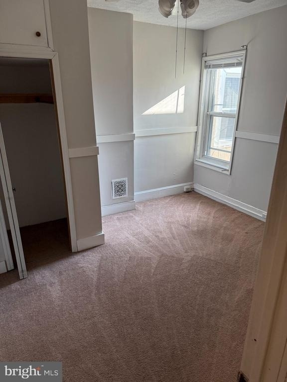 5536 Ridge Avenue - Photo 7