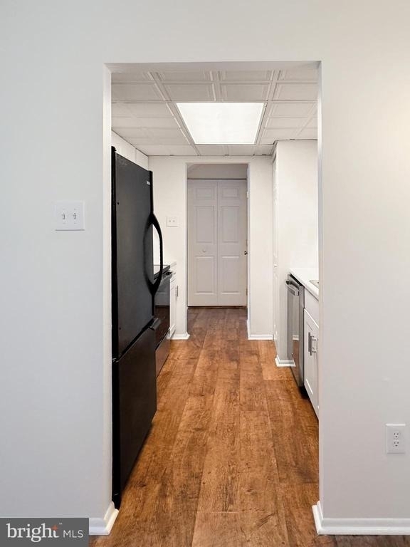 315 Village Walk - Photo 8