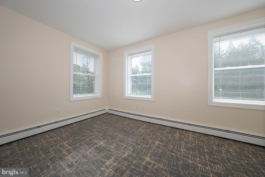 107 W Circular Avenue - Photo 37