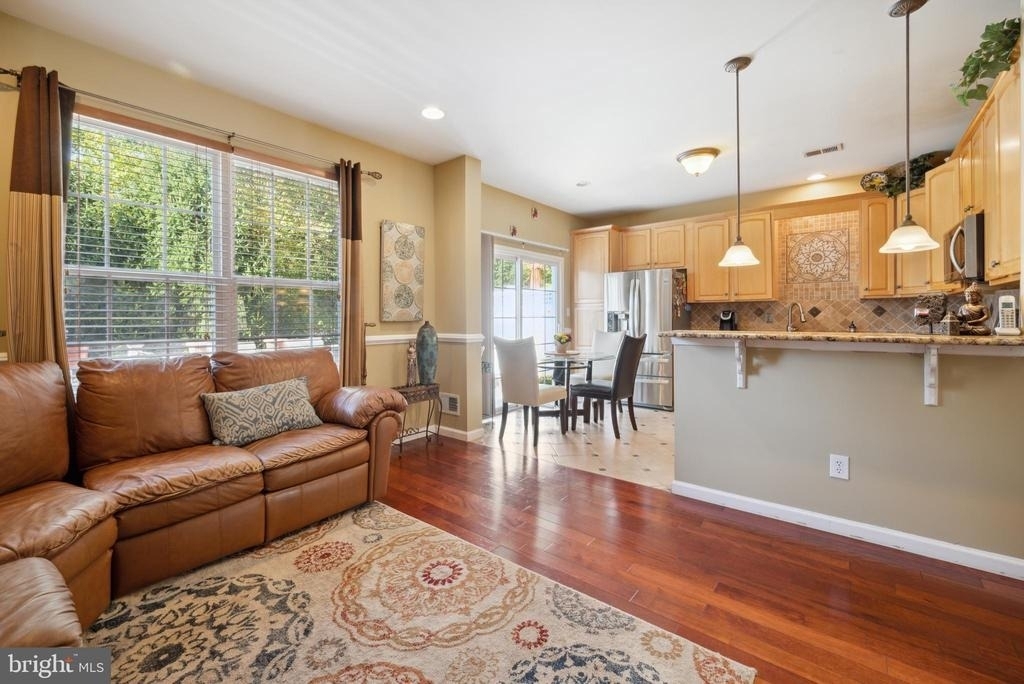 17 Stafford Drive - Photo 8