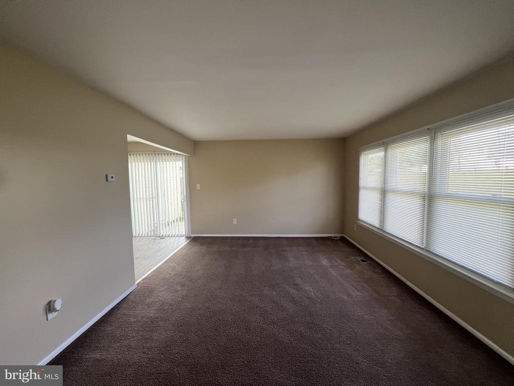18 Lerner Court - Photo 1
